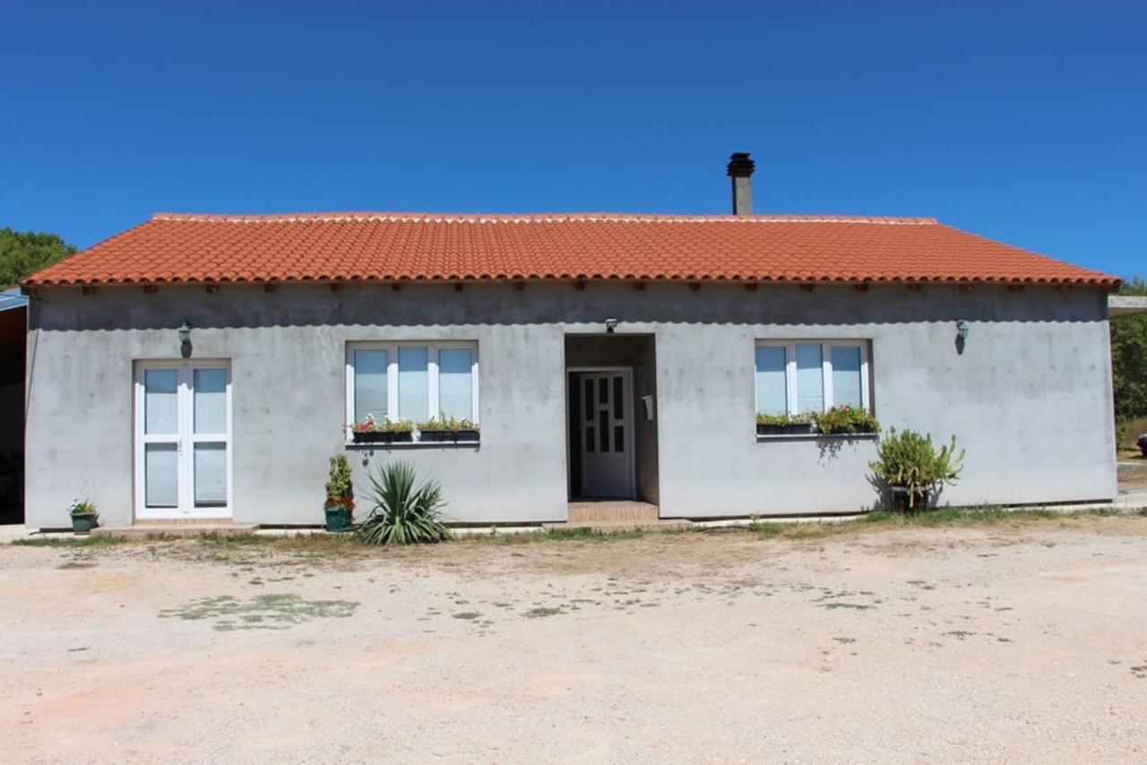 4 Bedroom Apartment In Tisno Esterno foto